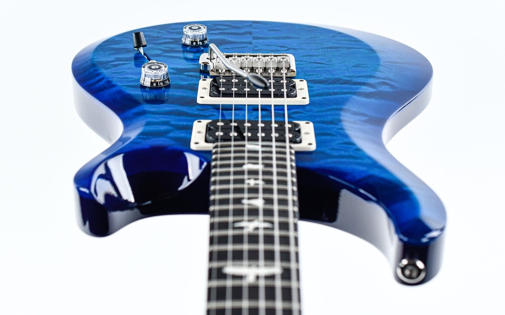 美品 PRS SE Custom 24 Blue Matteo Quilt PRS SE Custom Quilt 24-08 in Lake Blue – nafiriguitar.com